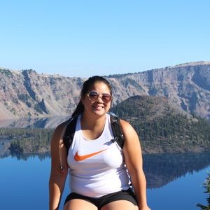 Meet your Posher, Marina